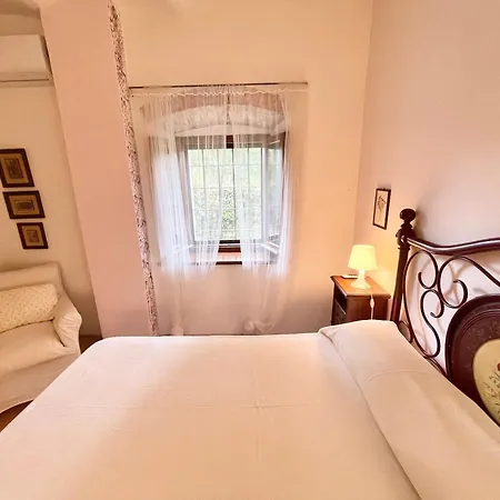 Ecstatic Views Around - Exc Villa, Pool Grounds - Pool House - 11 Guests *