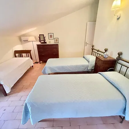 Ecstatic Views Around - Exc Villa, Pool Grounds - Pool House - 11 Guests Willa