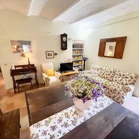 Ecstatic Views Around - Exc Villa, Pool Grounds - Pool House - 11 Guests Willa *
